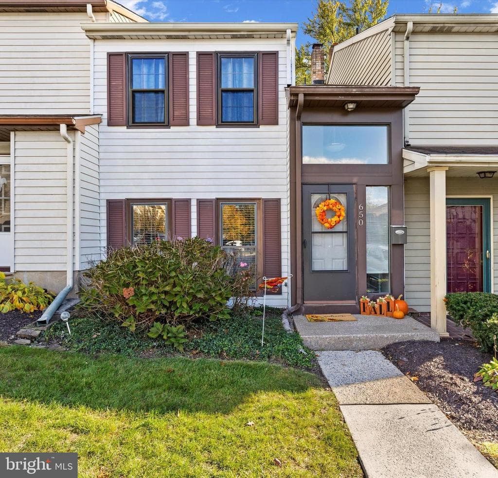 650 Lopax Road photo 1