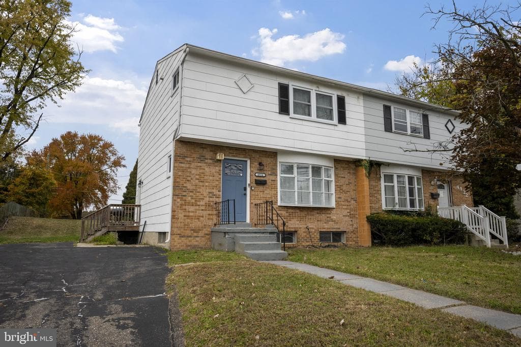 4934 Old Court Road photo 1