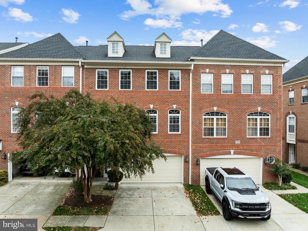 20366 Clover Field Terrace photo 1