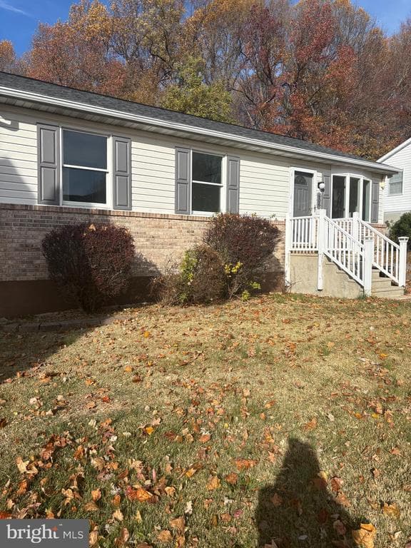 606 Gray Mount Circle photo 1