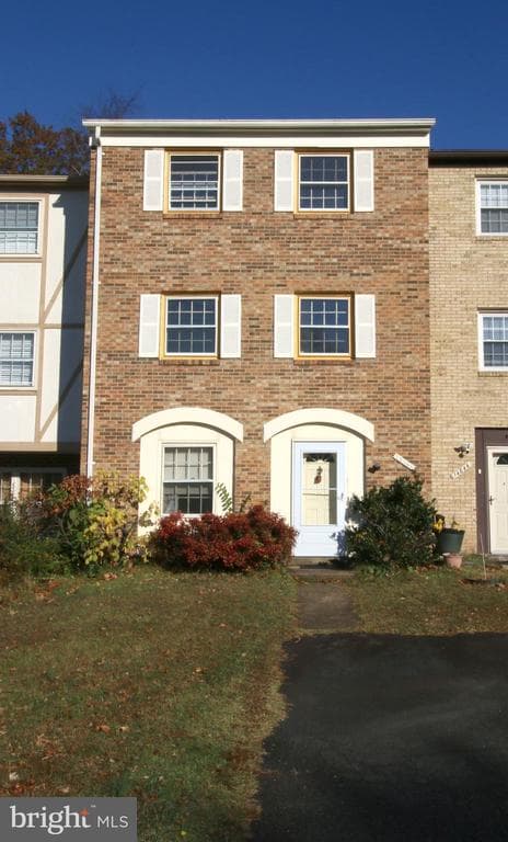14846 Haymarket Lane photo 1