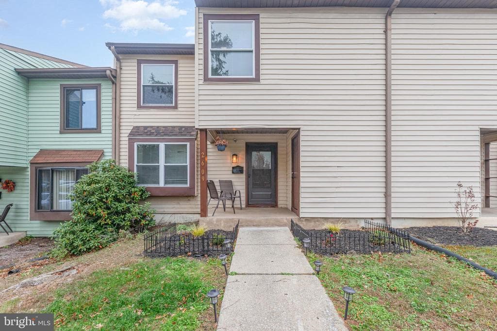 2609 Cranberry Circle photo 1