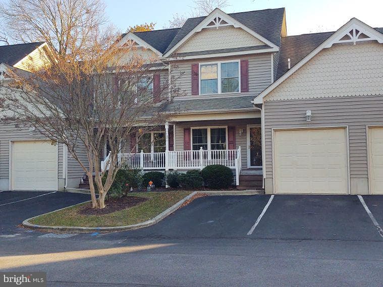 326 Williams Street #302 photo 1