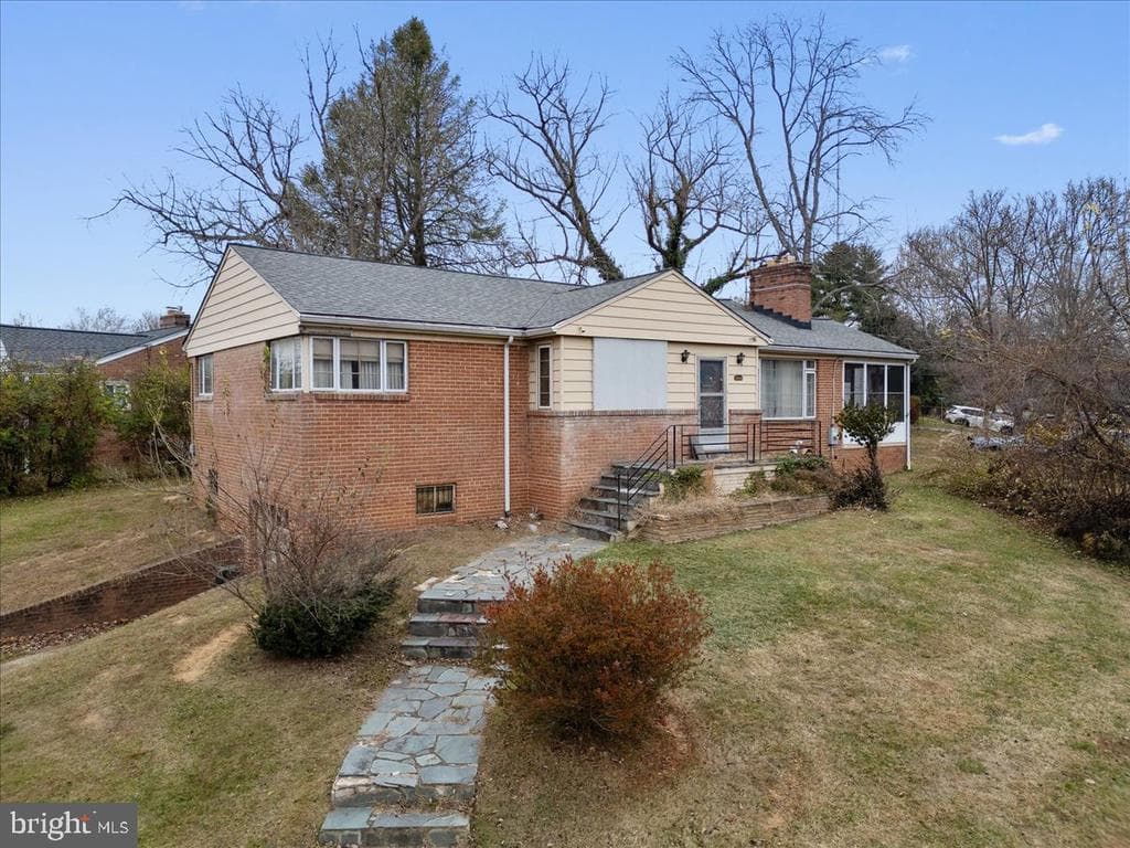 2944 Terrace Drive photo 1