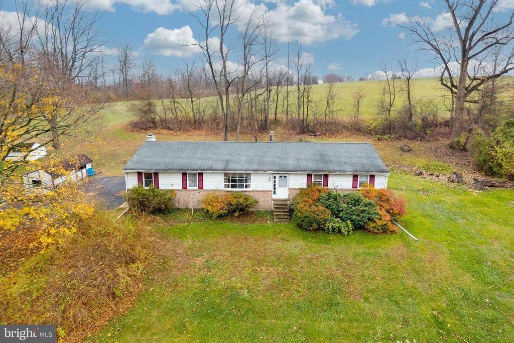 175 Levengood Road photo 1