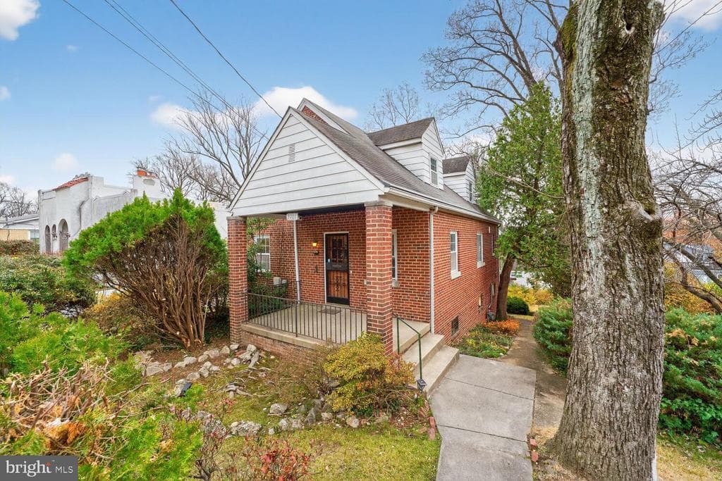 3701 Camden Street SE photo 1