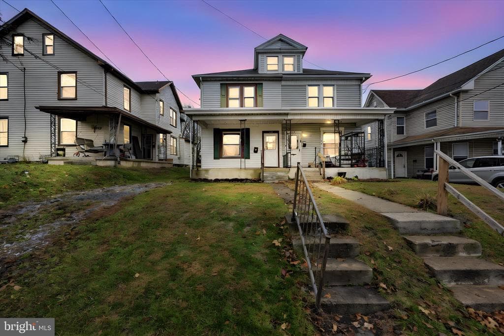 272 Susquehanna Avenue photo 1