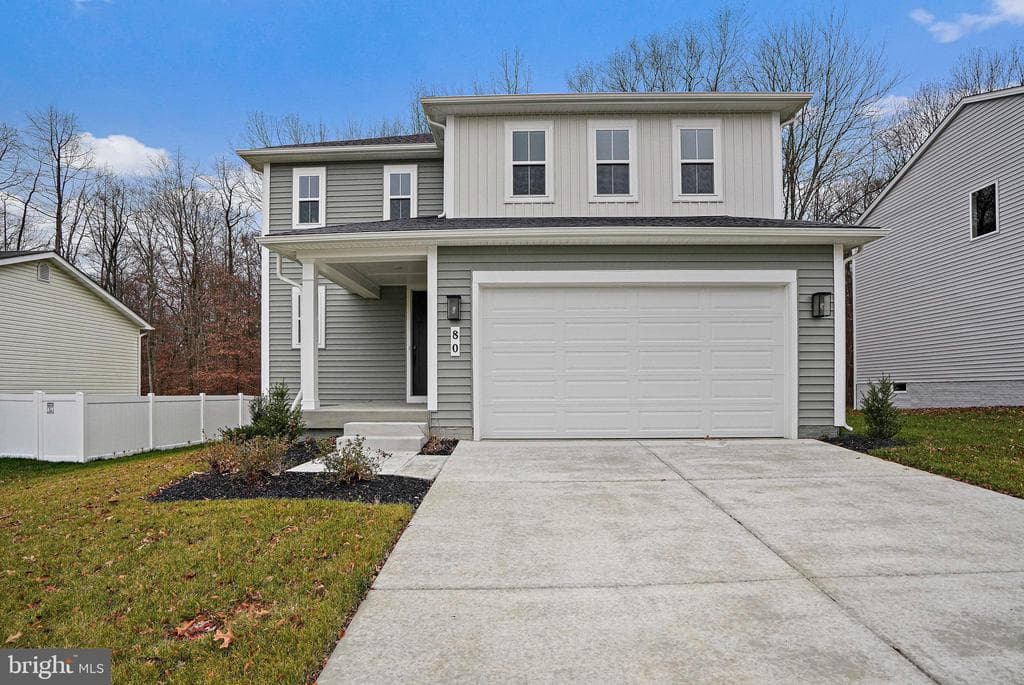 80 Catalpa Drive photo 1