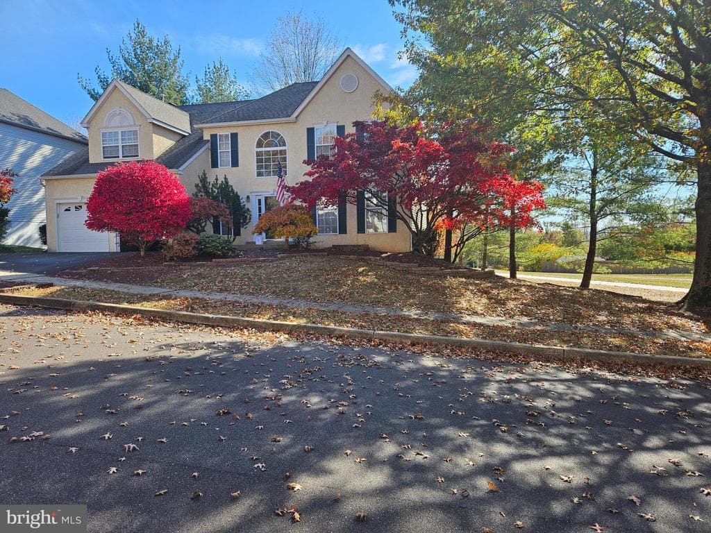 116 Scarlet Oak Drive photo 1