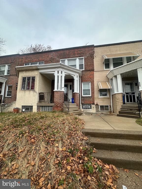 2521 S 68th Street photo 1