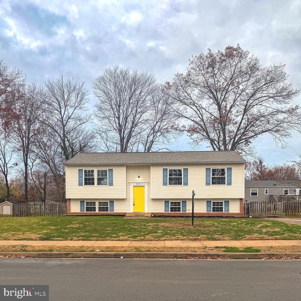 9212 Landgreen Street photo 1