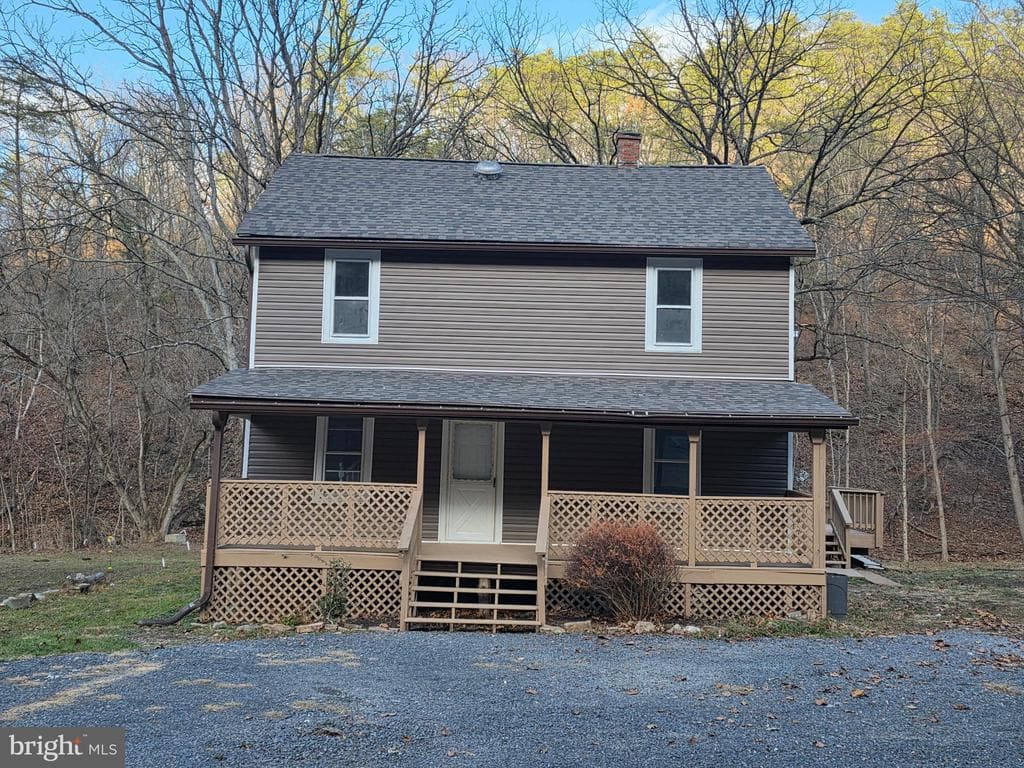 2128 Sir Johns Run Road photo 1