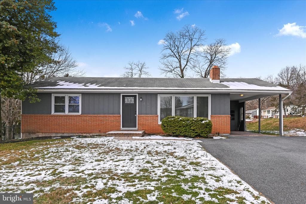 465 Pleasantview Road photo 1