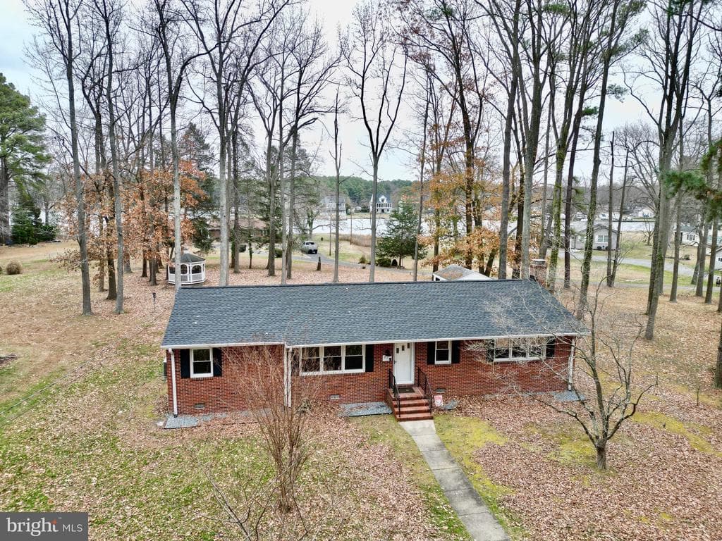 213 Clevenger Road photo 1