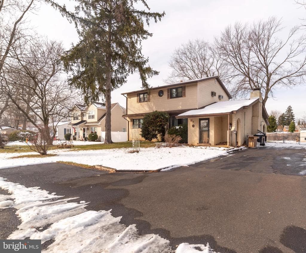 1144 Highland Avenue photo 1