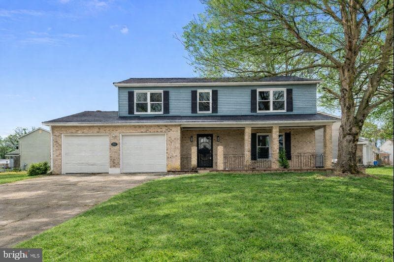 805 Darien Place photo 1