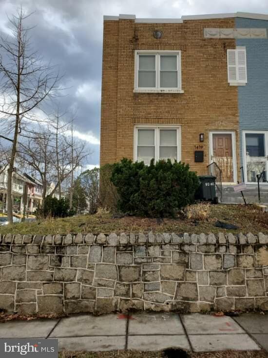 1419 D Street NE photo 1