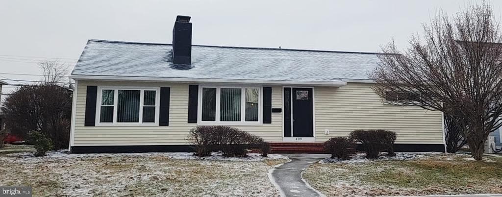 409 E Chestnut Street photo 1