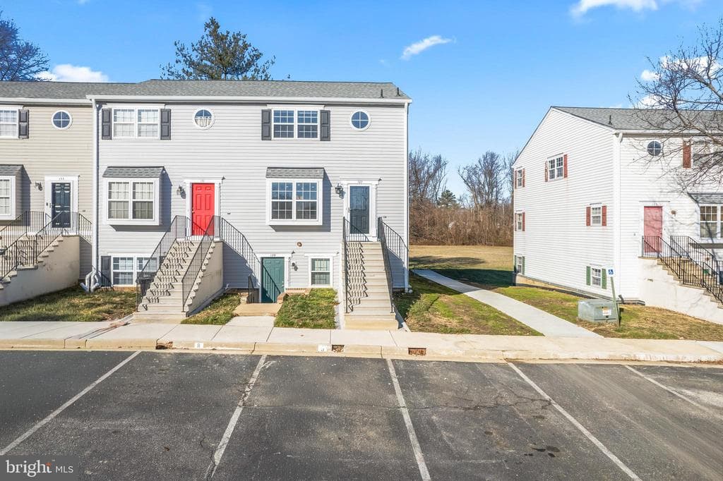 127 Kylie Place #9 photo 1