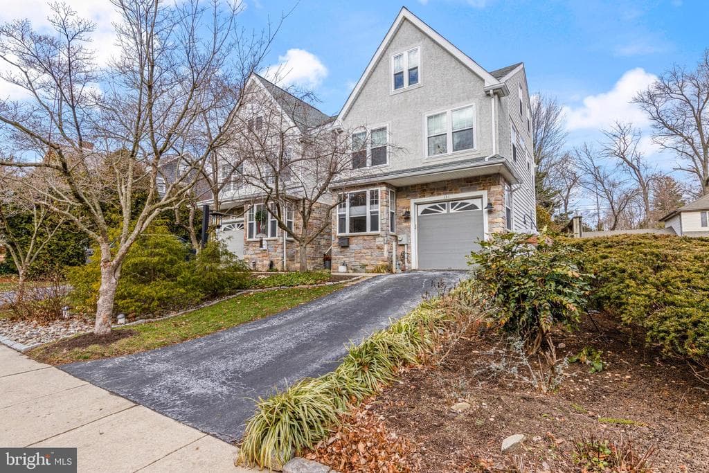 131 Dartmouth Avenue photo 1