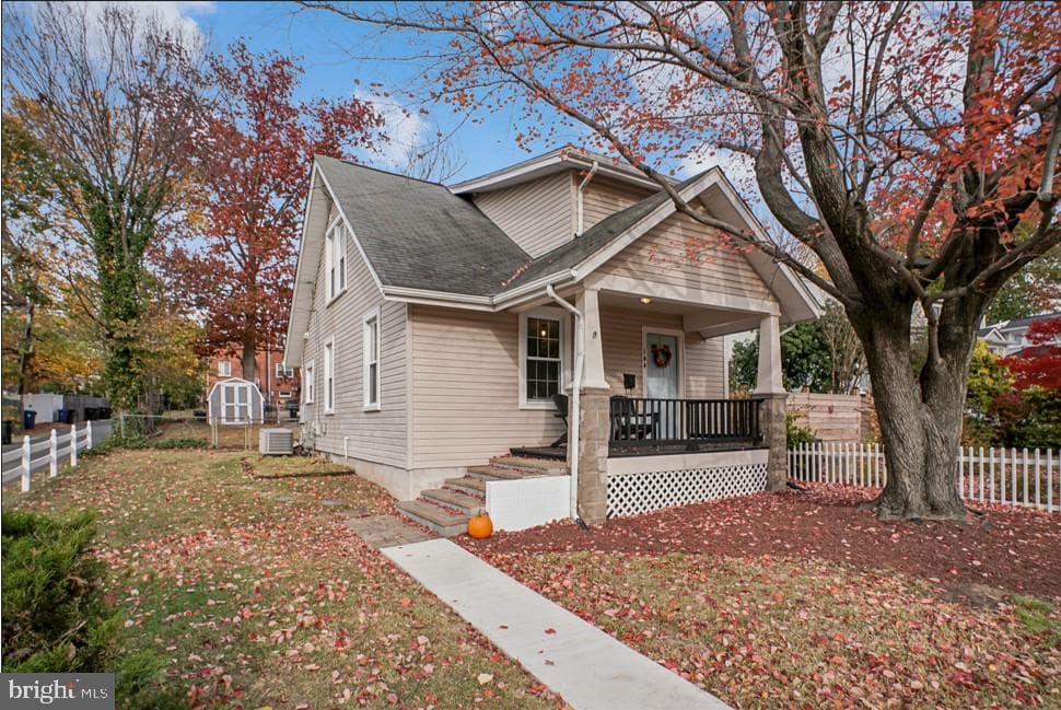 104 E Glebe Road photo 1