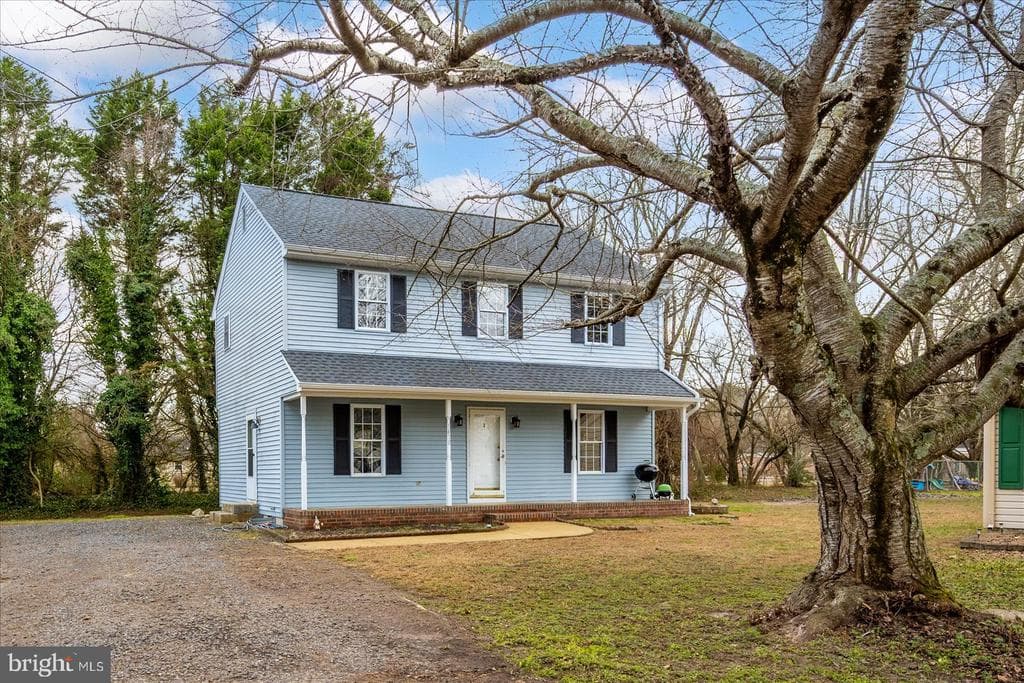 1410 Galway Circle photo 1