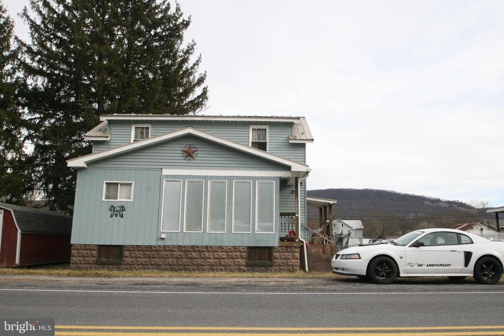 247 Valley Street photo 1
