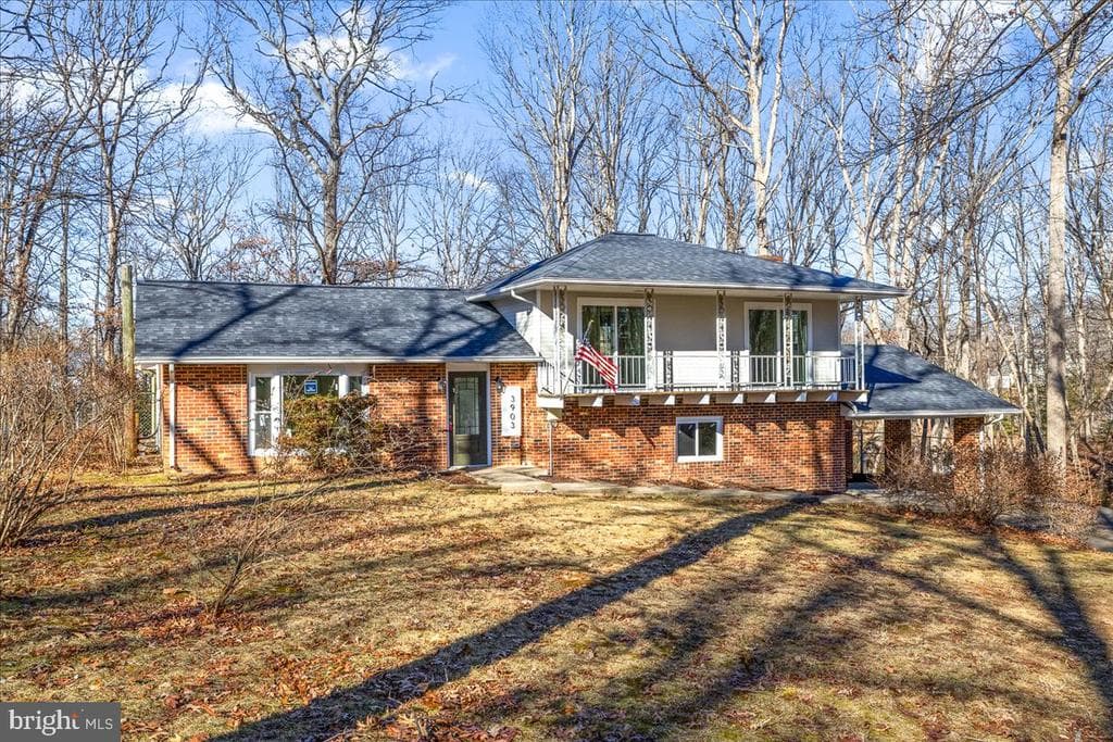 3903 Swanson Court photo 1