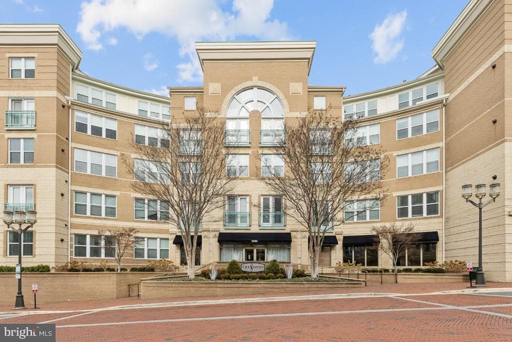 12000 Market Street #151 photo 1
