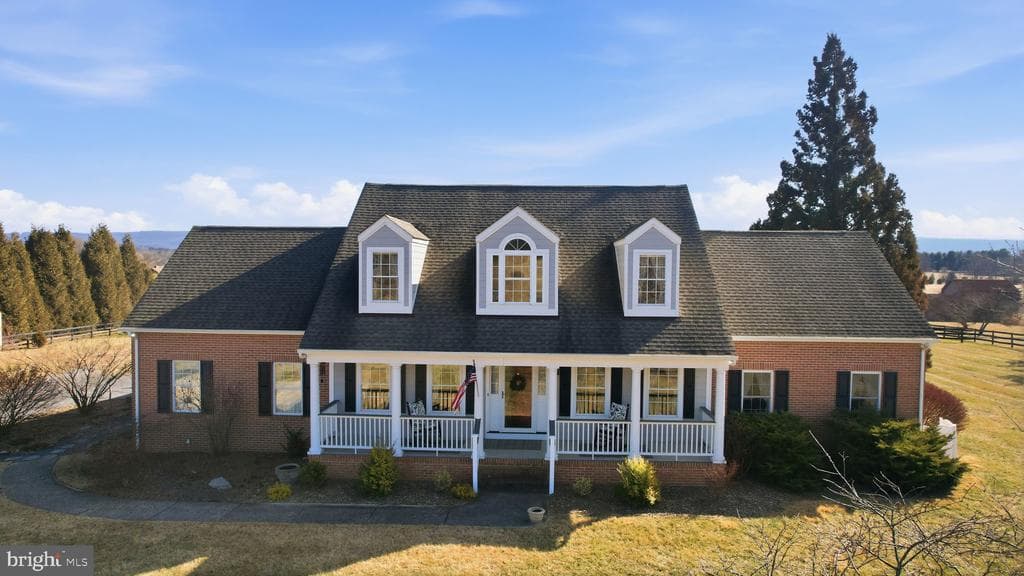 422 Milldale Valley Drive photo 1