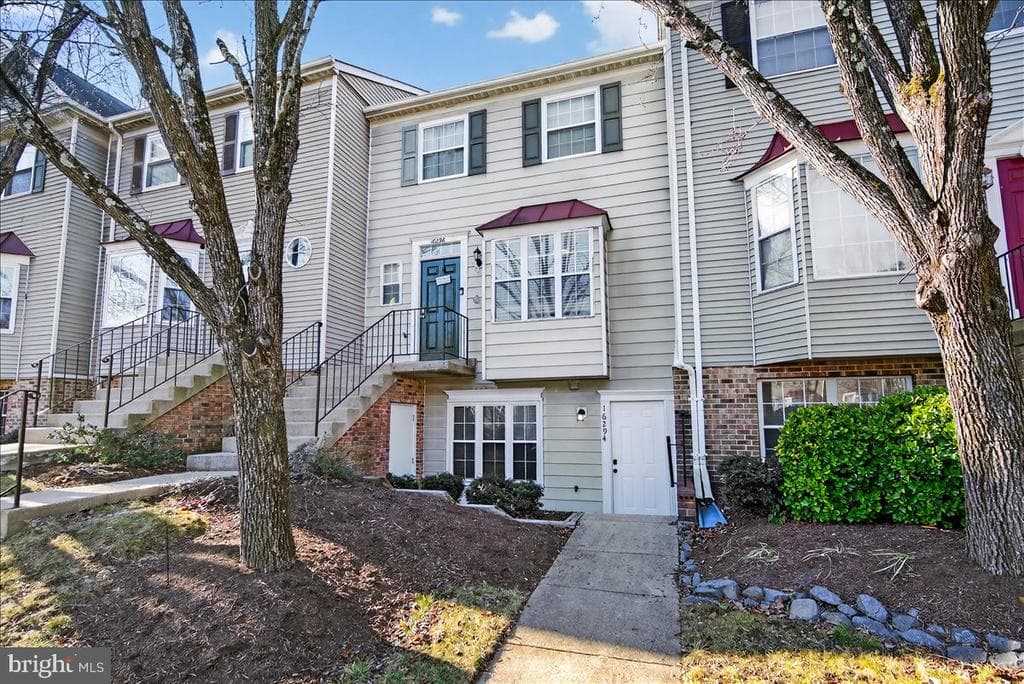16294 Taconic Circle photo 1