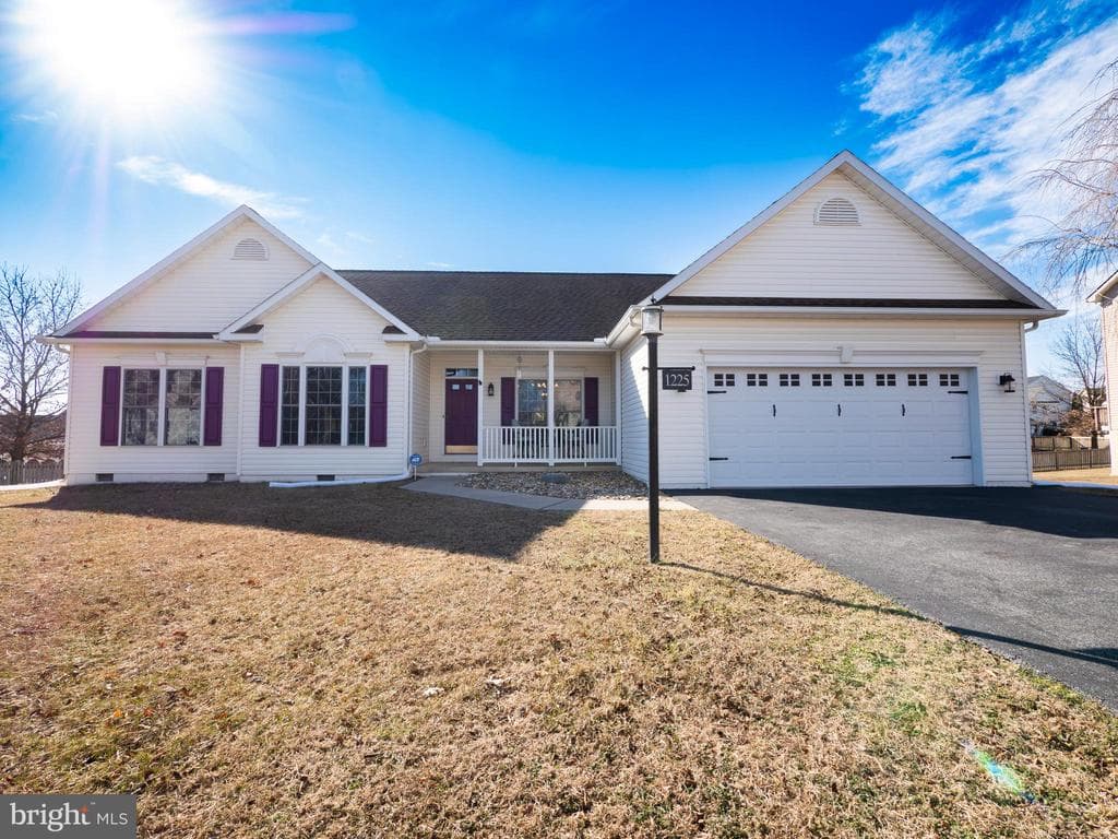 1225 Brown Road photo 1