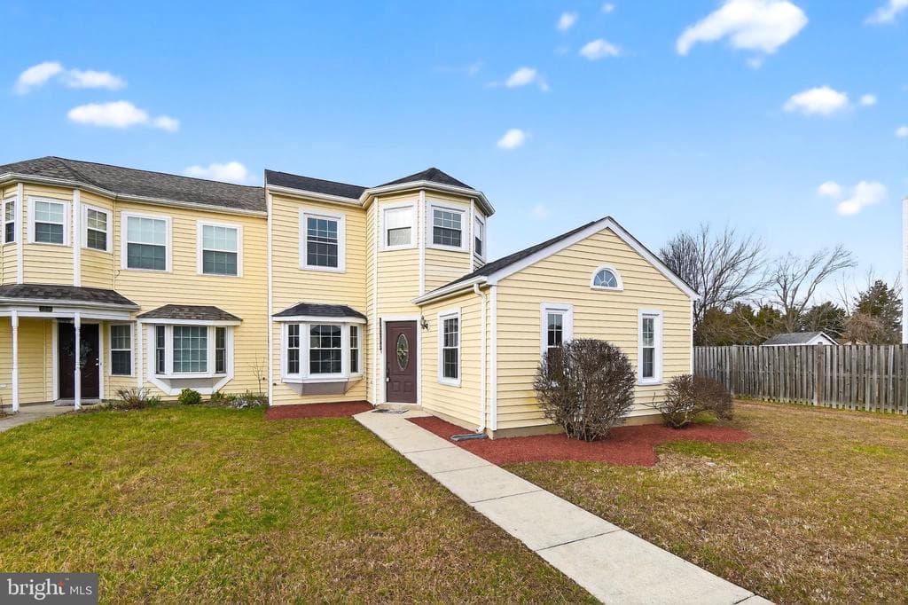 22045 Saint Gabriels Circle photo 1