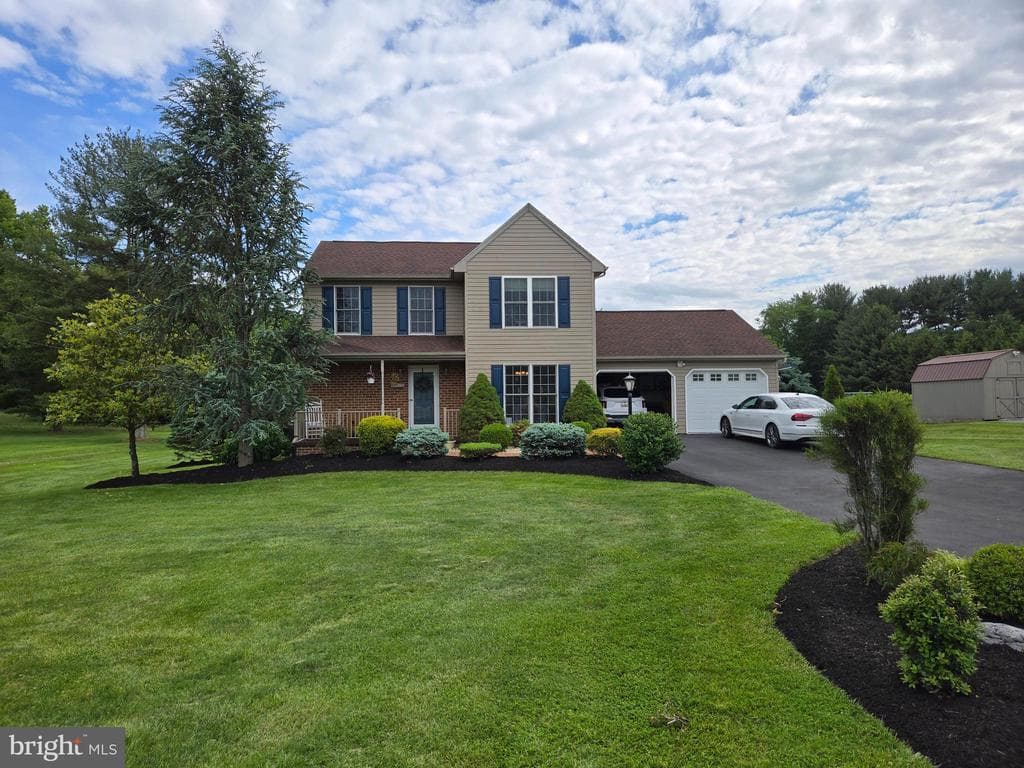 16925 Spielman Road photo 1