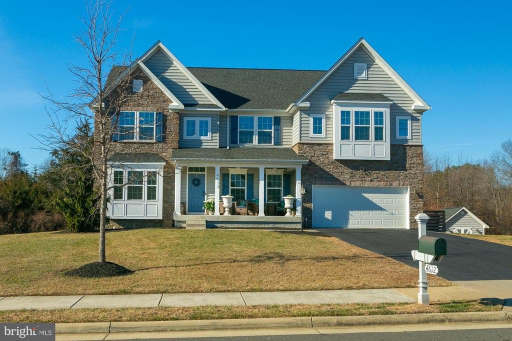 4612 Gates Road photo 1