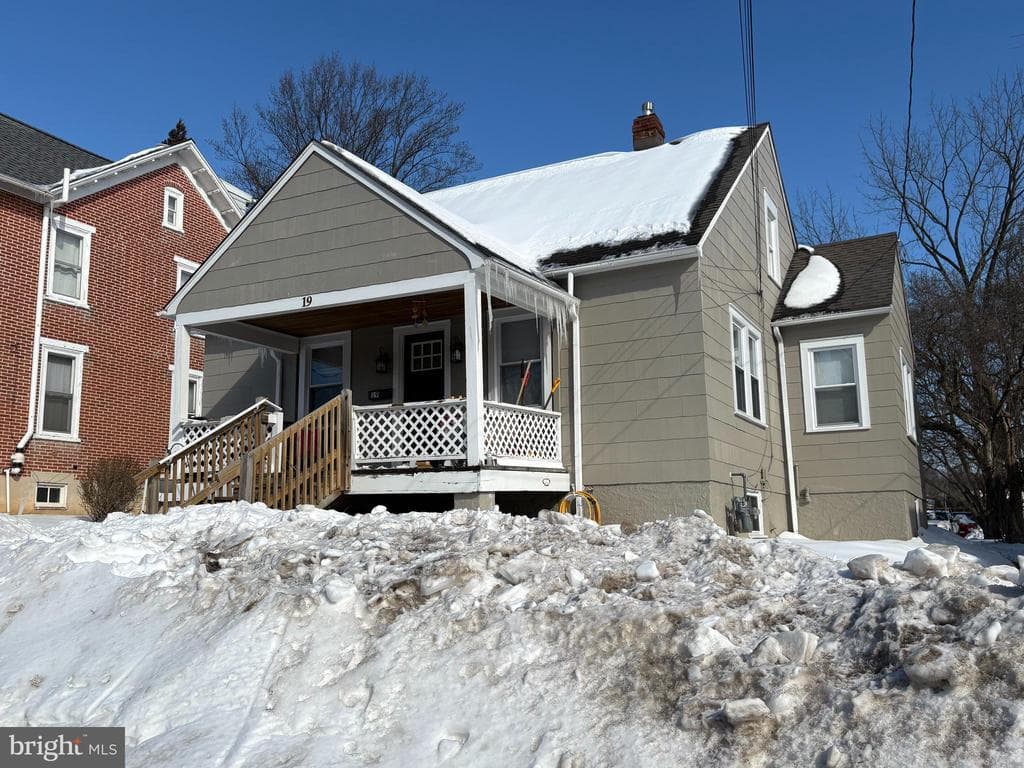 19 Oakland Avenue photo 1