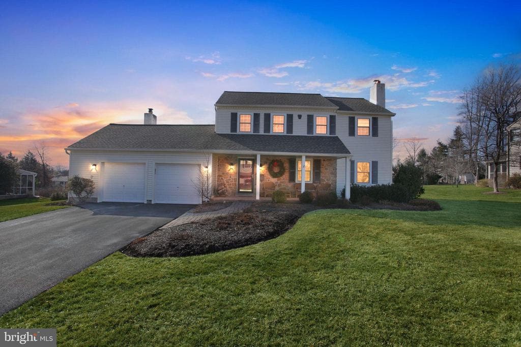 1221 Thomas Drive photo 1