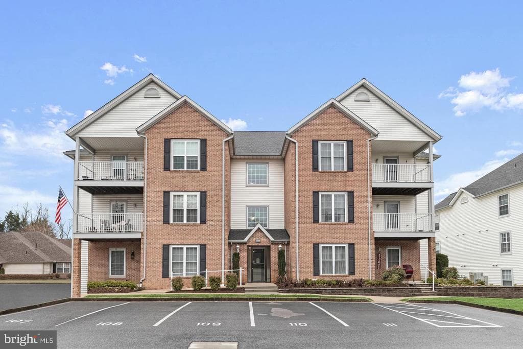 2021 Rudy Serra Drive #3b photo 1