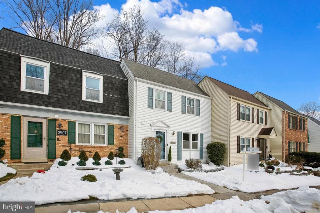 2909 Everleigh Way photo 1