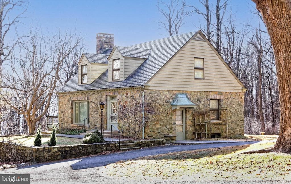 32843 Mount Weather Road photo 1