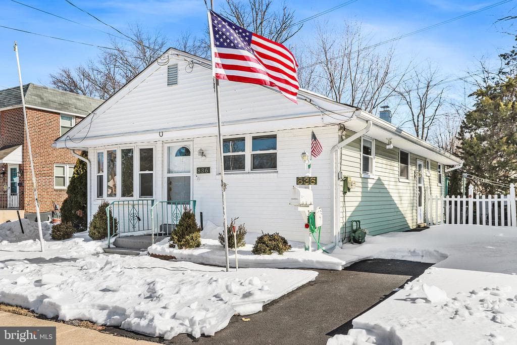 836 Haverford Road photo 1
