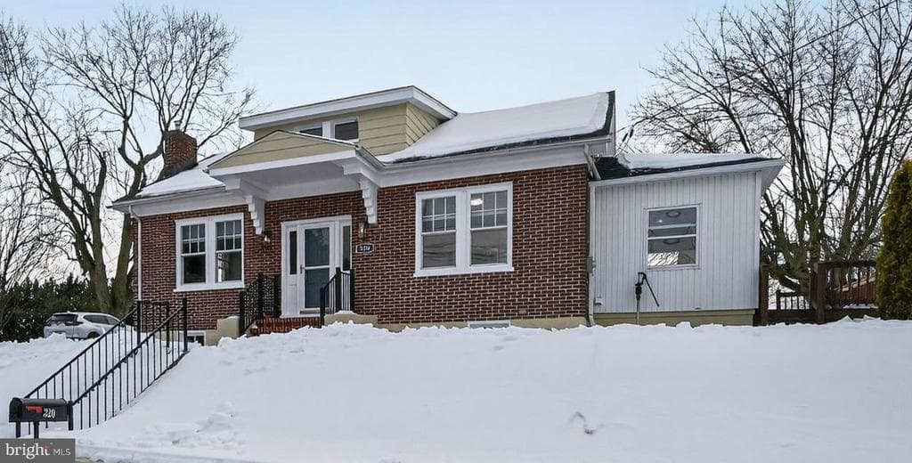 320 S Artizan Street photo 1