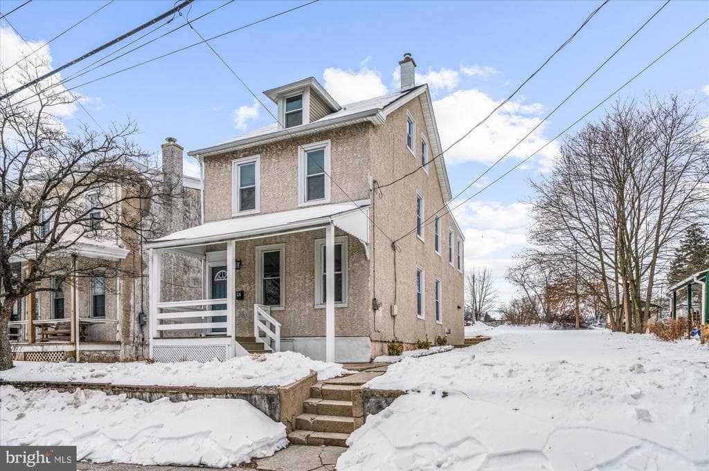526 Nutt Road photo 1