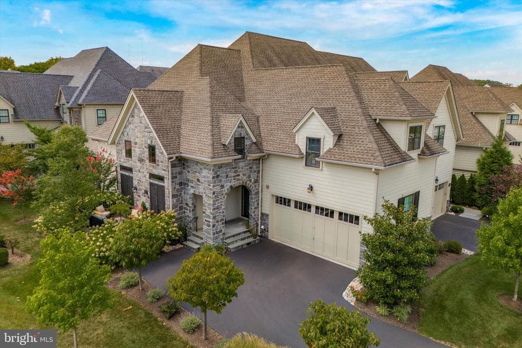 600 Bartram Court photo 1