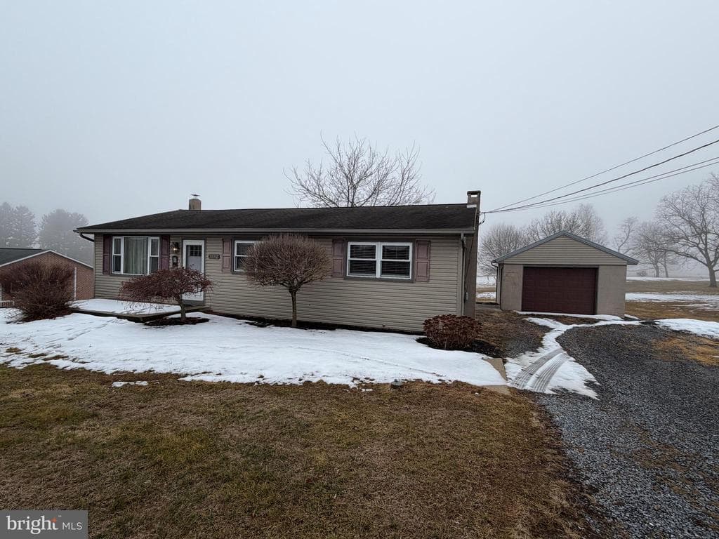 1092 Paper Mill Road photo 1