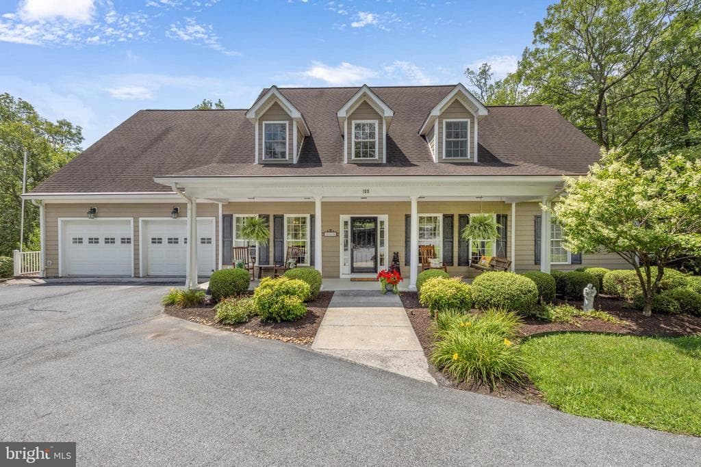 100 Nazareth Drive photo 1