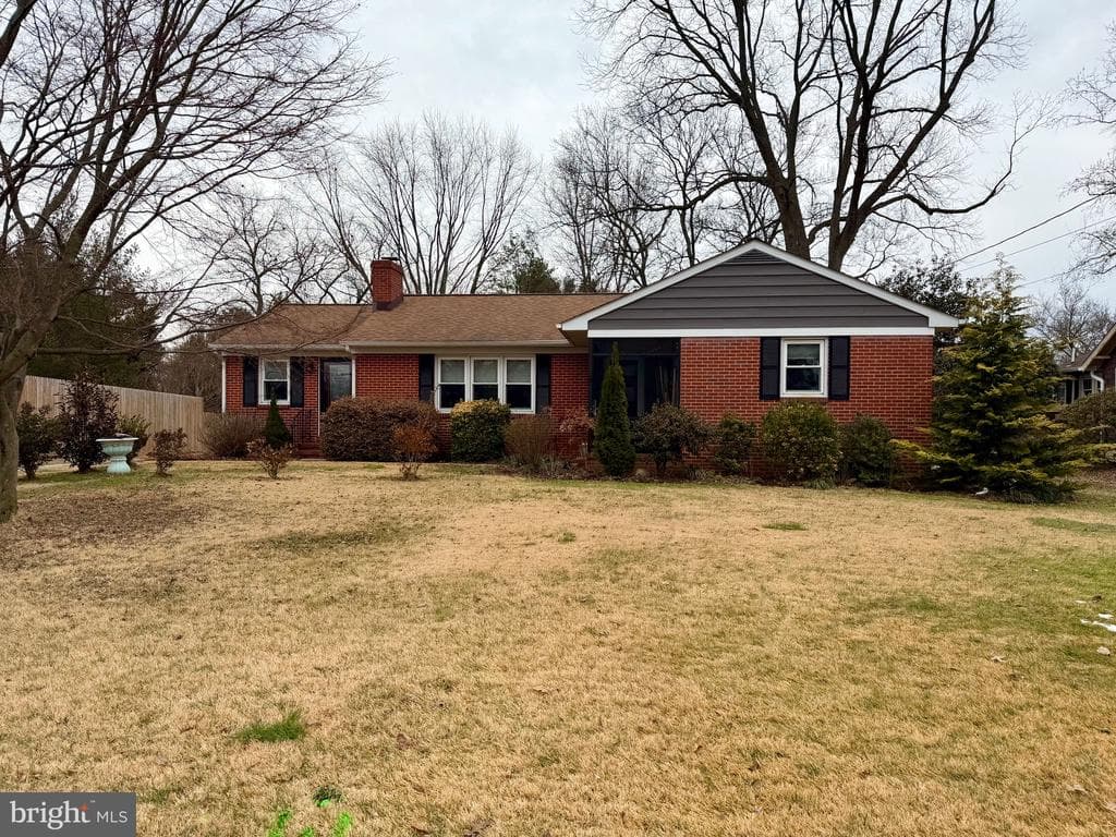 708 Church Hill Road photo 1