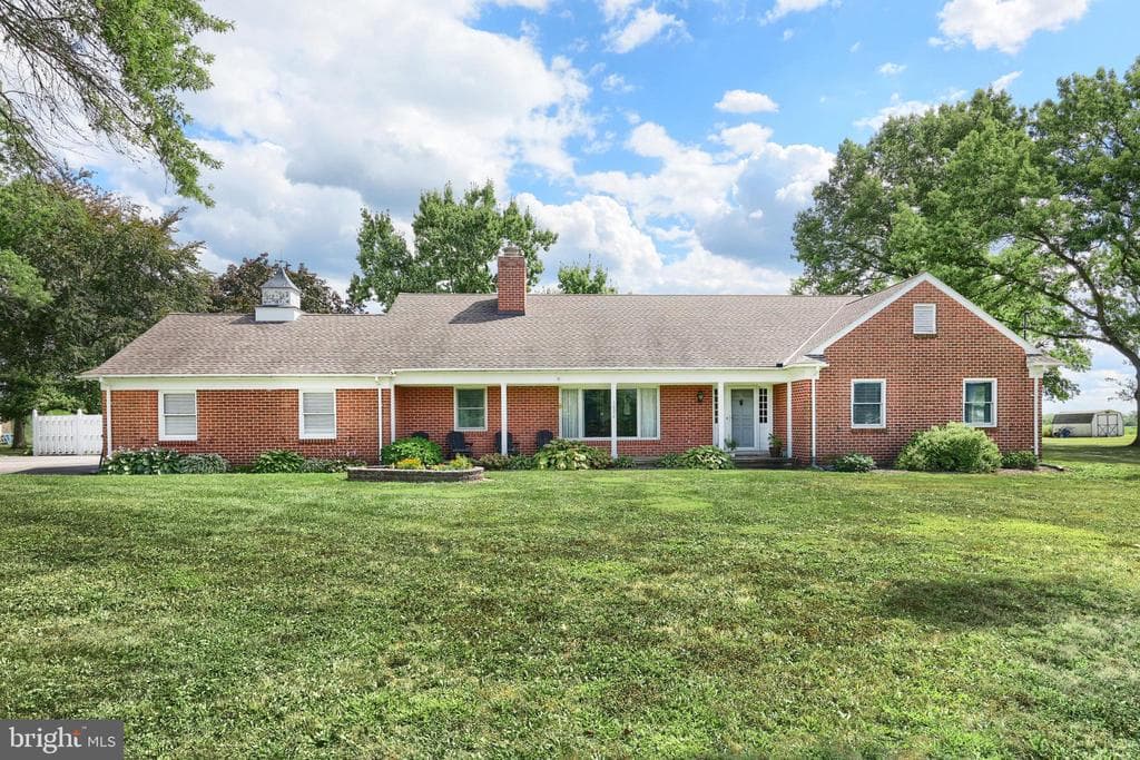 1026 Arendtsville Road photo 1