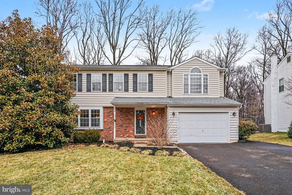 219 Twining Road photo 1