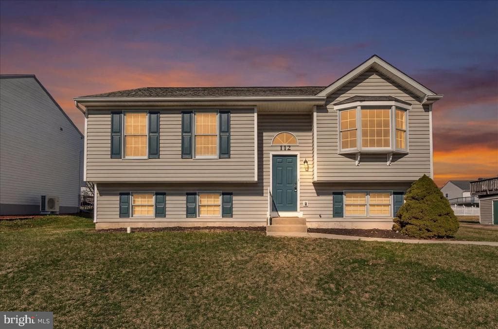 112 Ironmaster Drive photo 1